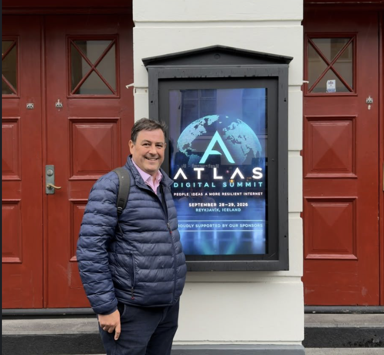 Renato Bottini of Duda outside Gamla Bíó